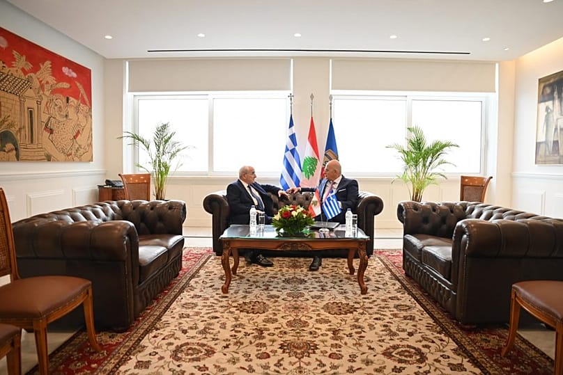 Επίσκεψη υπουργού Άμυνας Λιβάνου