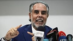 وزير الداخلية الكولومبي أرماندو بينيديتي 
