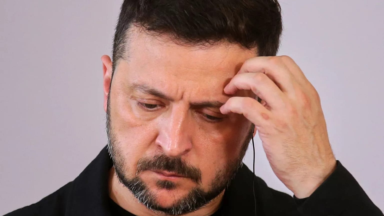 FILE - Ukraine's President Volodymyr Zelenskyy attends a press conference during his visit to Vienna, Austria, June 16, 2025