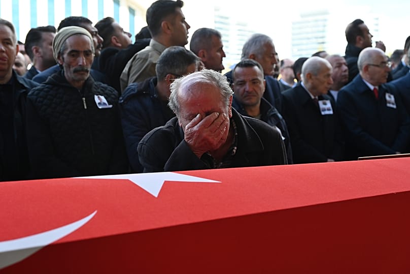 Relatives mourn the death of a serviceman who died in a plane crash in Georgia, 14 November, 2025