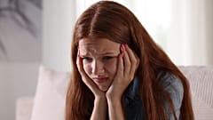 Laut einem neuen Bericht gibt jedes vierte Mädchen im Alter von 15 bis 19 Jahren an, eine psychische Erkrankung zu haben.