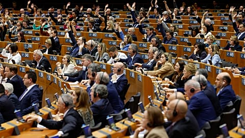Le Parlement européen a soutenu un appel invitant l’Union européenne à s’attaquer à la hausse des cas de répression transnationale sur son territoire.