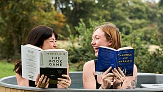 Leseauszeiten sind besonders bei Frauen zwischen 30 und 50 beliebt. Sie suchen ungestörte Zeit für sich allein.