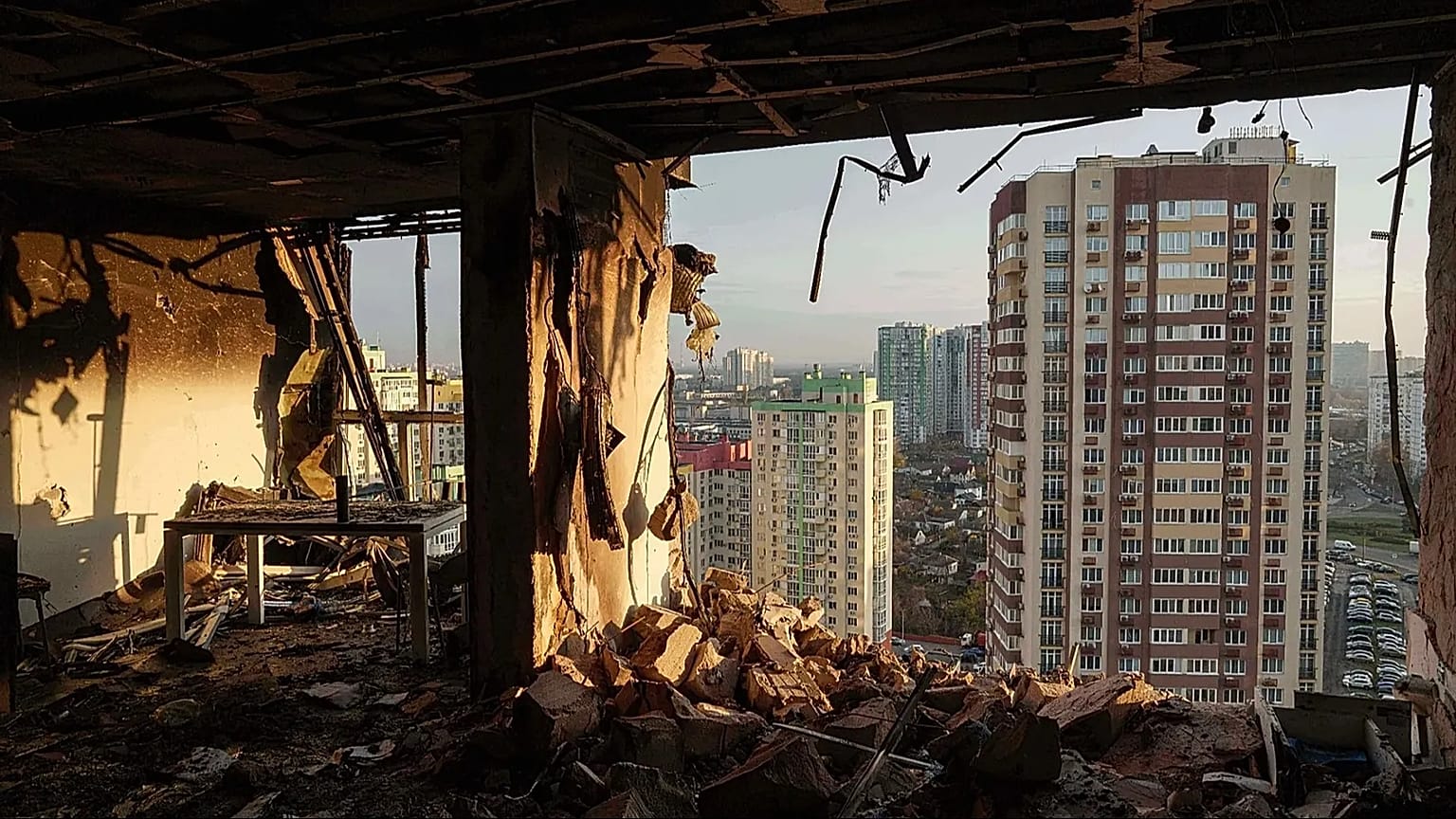 An apartment is seen damaged after a Russian attack on residential neighbourhood in Kyiv, 14 November, 2025