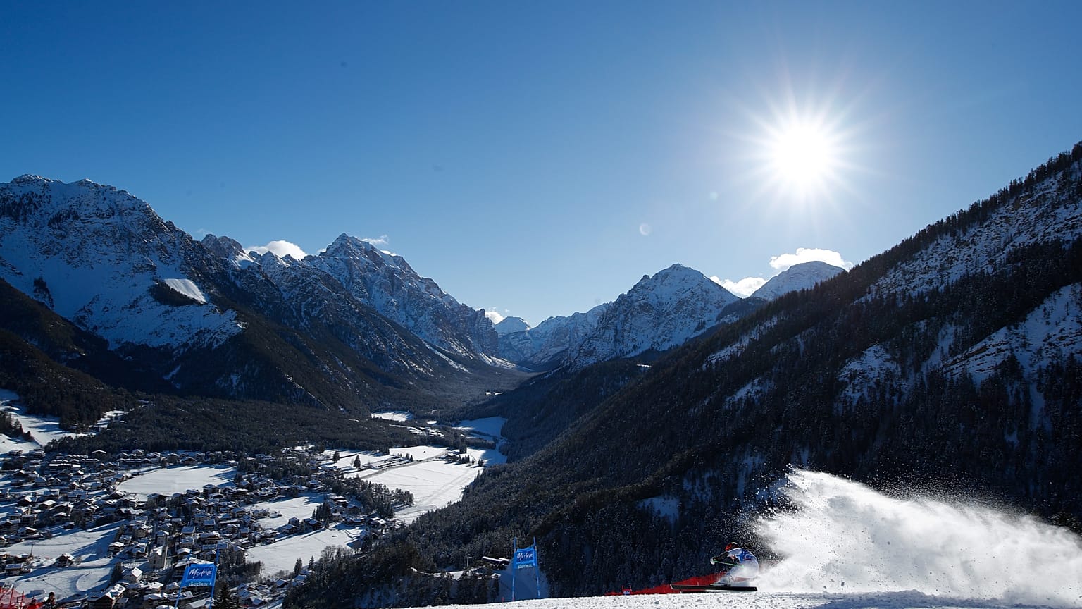 Symbolbild. Österreichs Stephanie Brunner beim alpinen Ski-Weltcup-Riesenslalom der Frauen im Kronplatz-Skigebiet in San Vigilio di Marebbe, Italien, am 23. Januar 2018