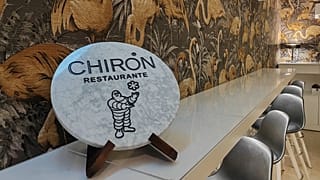Entrada del Restaurante Chirón