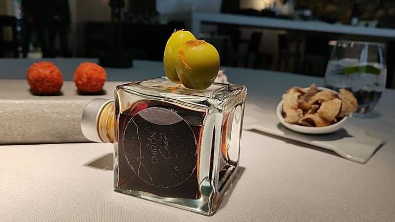 Entrantes: croquetas, aceituna, brandada y torreznos - Restaurante Chirón