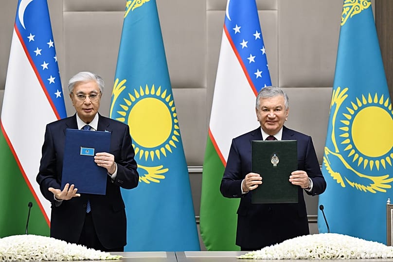 A solid package of agreements signed to further strengthen strategic partnership between Uzbekistan and Kazakhstan