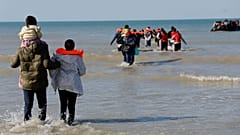 Απόπειρες παράνομης διέλευσης στη Βρετανία από τη βόρεια Γαλλία