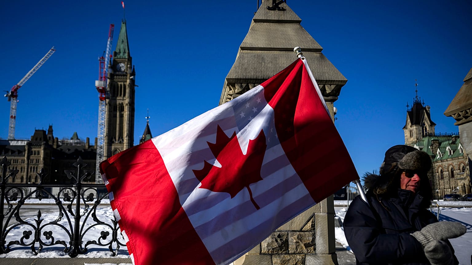 البرلمان في أوتاوا، يوم السبت 1 فبراير 2025. (جاستن تانغ/الصحافة الكندية عبر أسوشيتد برس)