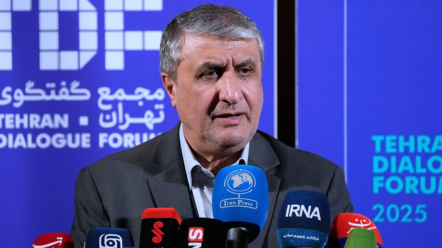 محمد اسلامی در نشست روز یکشنبه در تهران