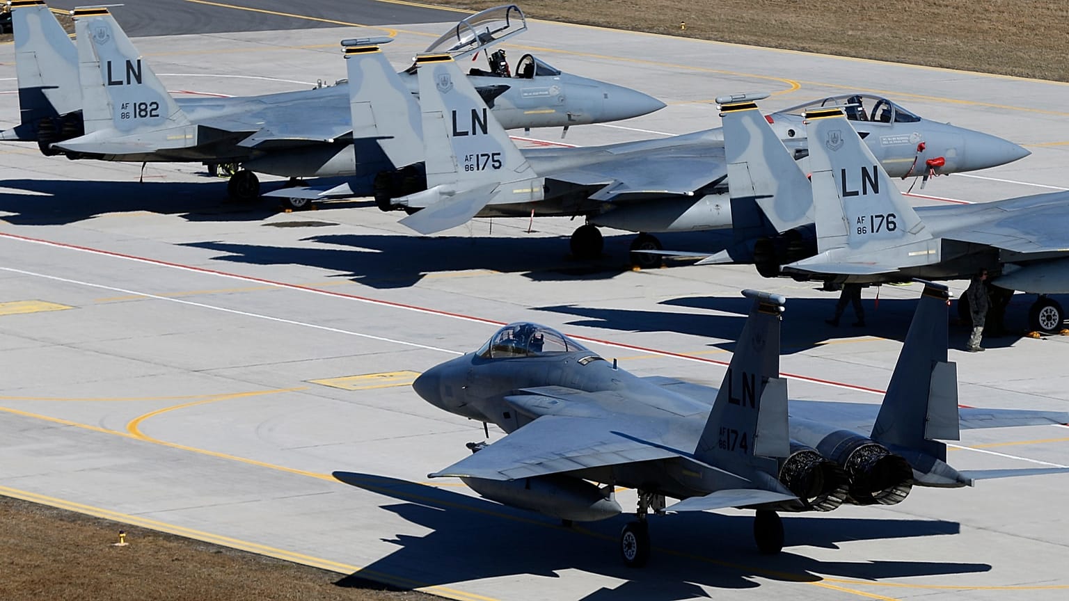U.S. F15C Eagle jet fighter prepares for take off during the Lithuanian - NATO air force exercise at the Siauliai airbase, Lithuania, 1 April 2014. 