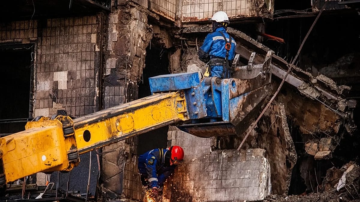 Reconstrução da Ucrânia: "sem o setor privado não conseguiremos reconstruir" o país, diz Marta Kos