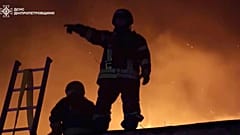 هجوم روسي على دنيبرو يسفر عن إصابة أشخاص ويلحق أضرارا بالمدينة