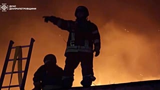 Un ataque ruso contra Dnipró deja heridos y provoca daños en la ciudad