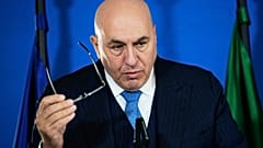 Ministro de Defensa Guido Crosetto