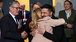Italian Premier Giorgia Meloni hugs Ukrainian President Volodymyr Zelenskyy at the European Political Community summit in Copenhagen, 2 October, 2025