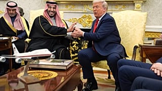 Trump e o príncipe herdeiro saudita na Sala Oval esta terça-feira