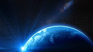 Europa necesita invertir ahora si quiere seguir en la carrera por poner centros de datos en el espacio. 