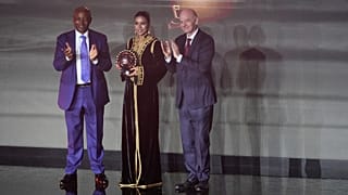 Football féminin : Chebbak offre son premier Ballon d'Or africain au Maroc