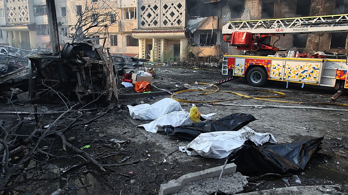 Search widens in Ukraine’s Ternopil after deadly Russian apartment strike