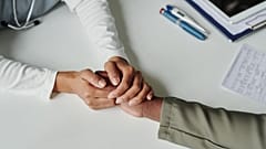 Τα συστήματα υγείας στην Ευρώπη δεν είναι επαρκώς προετοιμασμένα για την υποστήριξη των θυμάτων βίας λόγω φύλου.
