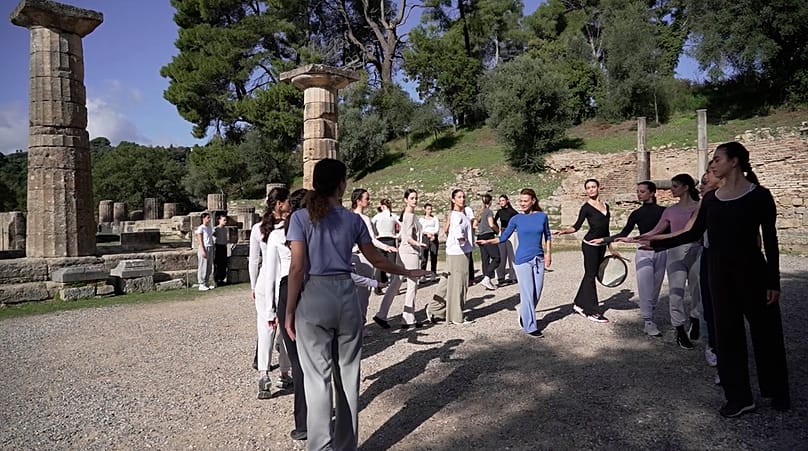 Πρόβα μπροστά από τον Ναό της Ήρας