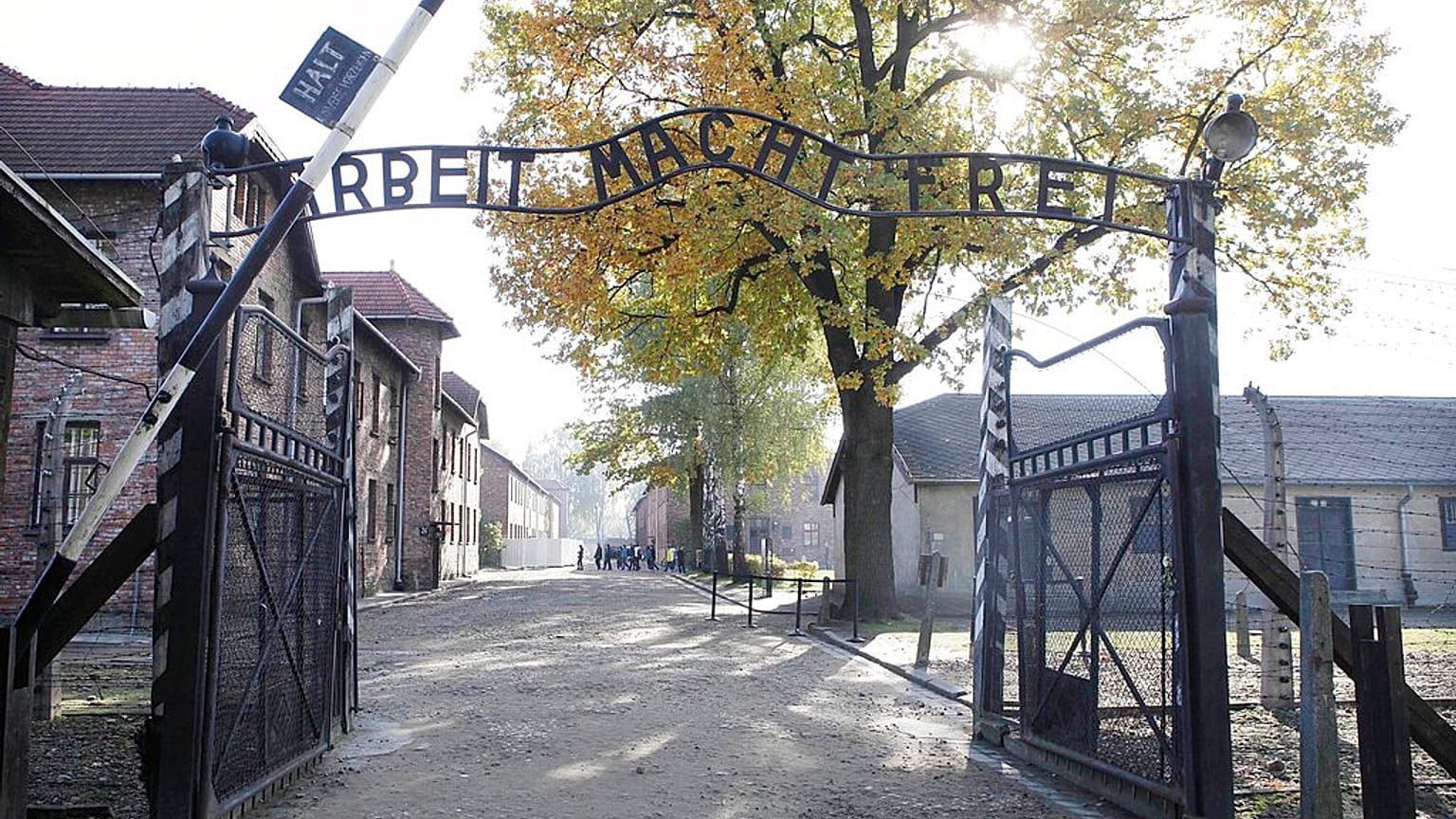 Entrada al campo de concentración de Auschwitz