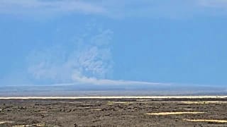 Vulcão Hayli Gubbi em erupção
