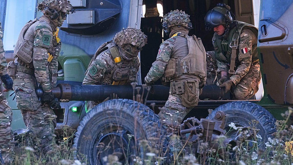 Defesa: está a França a preparar o regresso ao serviço militar?