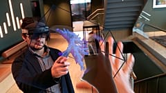 Holocare está desarrollando una tecnología de realidad virtual que permite a los cirujanos ver el órgano de un paciente como un holograma en 3D.