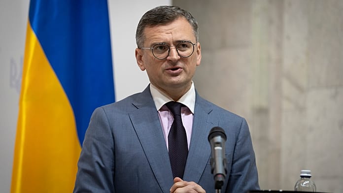 Il ridimensionamento dell'esercito ucraino "aprirebbe la strada all'inferno", dice l'ex ministro degli Esteri ucraino Kuleba a Euronews