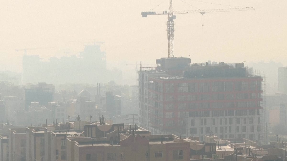 Tehran's severe pollution forces school closures and limits traffic