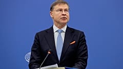 Valdis Dombrovskis, Ευρωπαίος Επίτροπος. 