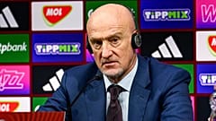 Marco Rossi, a magyar válogatott szövetségi kapitánya sajtótájékoztatón a magyar – ír (2-3) vb-selejtező után a Puskás Arénában 2025. november 16-án