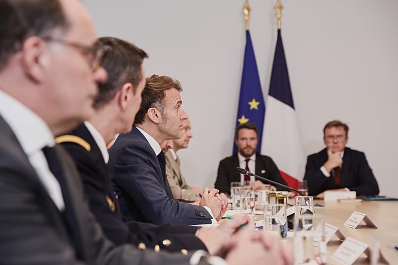 يحضر الرئيس الفرنسي إيمانويل ماكرون، مؤتمرًا عبر الفيديو لـ"تحالف الراغبين" بشأن أوكرانيا في قصر الإليزيه بباريس، فرنسا، الثلاثاء 25 تشرين الثاني/نوفمبر 2025