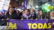 Тысячи вышли на марш в Мадриде, в то время как Испания отмечает Международный день борьбы с насилием в отношении женщин