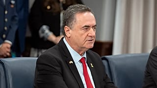 وزير الدفاع الإسرائيلي يسرائيل كاتس يتحدث خلال اجتماع في البنتاغون، الجمعة، 18 يوليو/تموز 2025،