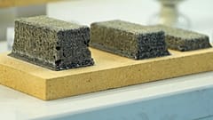 China bringt erste "Mondbodensteine" aus dem All zurück und ebnet damit den Weg für den Bau einer Mondbasis