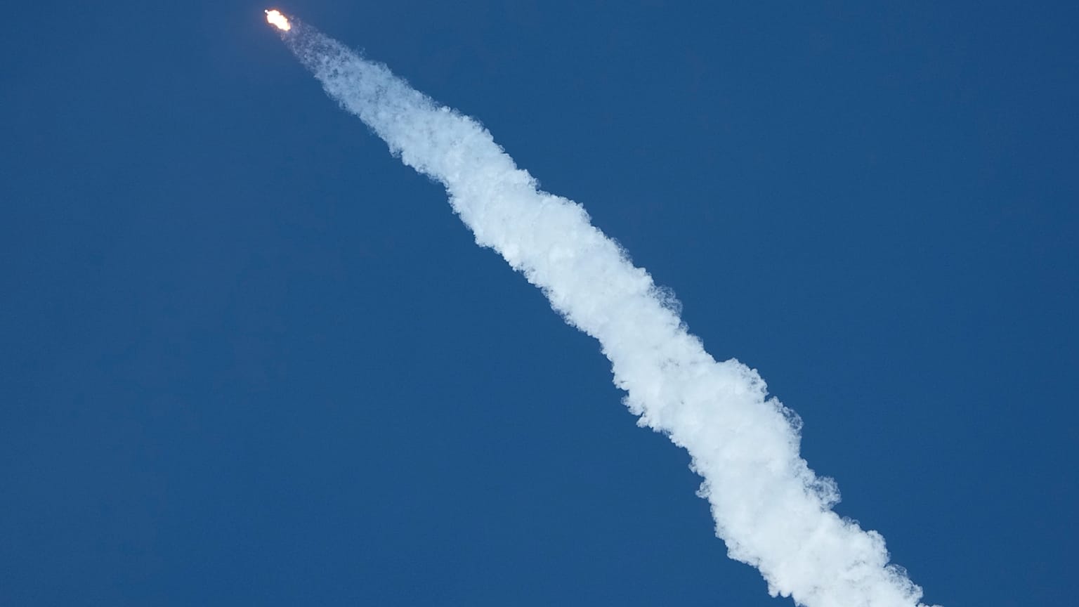 Le premier satellite militaire polonais va s'envoler dans l'espace