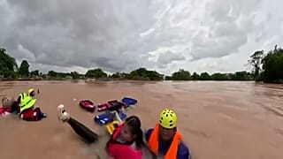 Footage shows rescue boat sinking amid Thailand’s fatal floods
