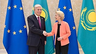 Handshake between Kazakhstan President Kassym-Jomart Tokayev and European Commission President Ursula von der Leyen, 2 April 2025