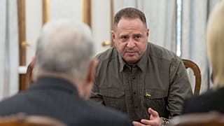 صورة لرئيس مكتب الرئاسة الأوكرانية أندريه يرماك