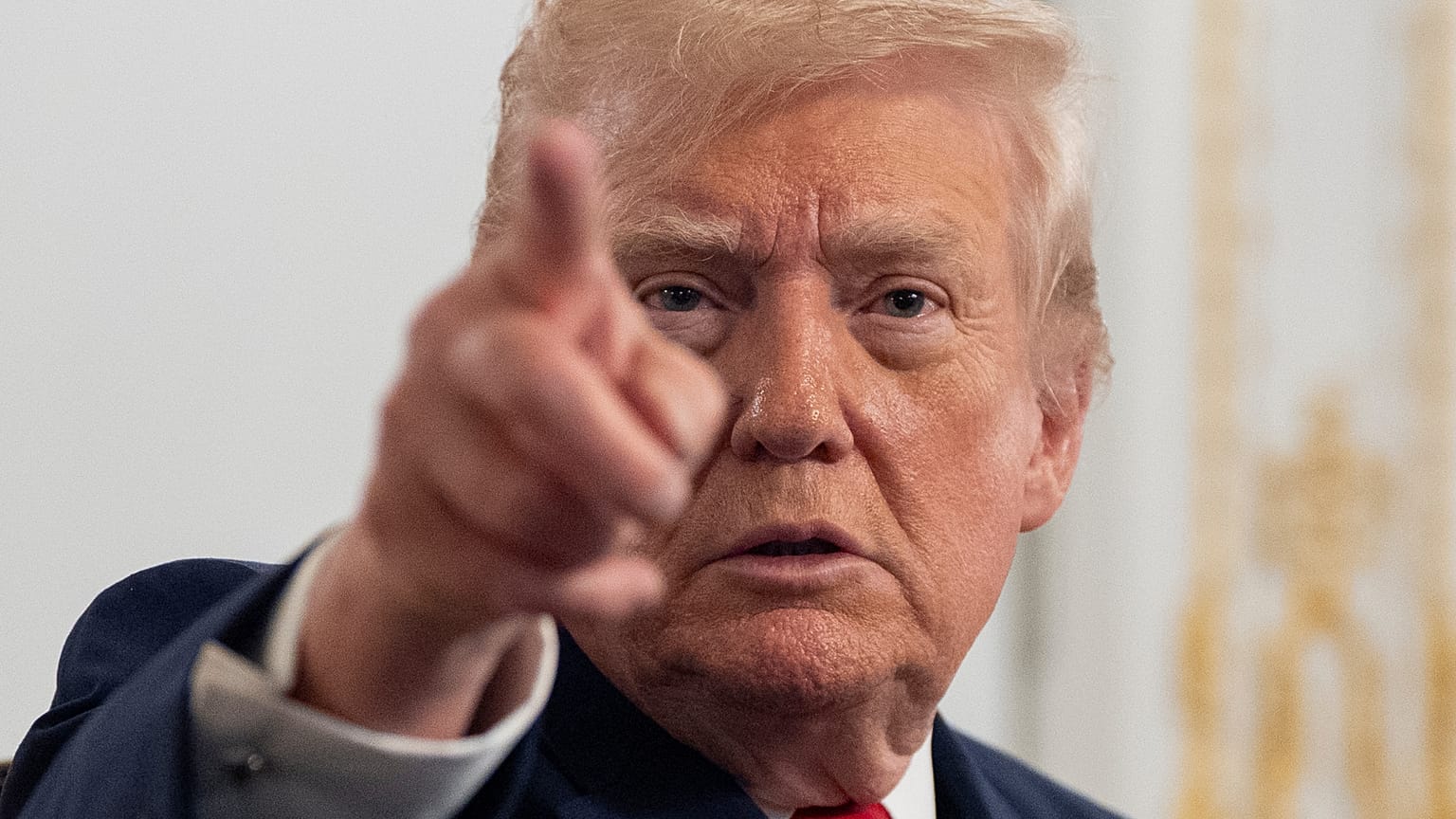 Donald Trump, anuncia en Truth que el espacio aéreo de Venezuela debería estar cerrado (Imagen de archivo)