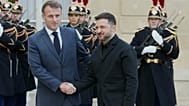 Volodymyr Zelensky reçu à Paris par Emmanuel Macron, le 17 novembre 2025. 