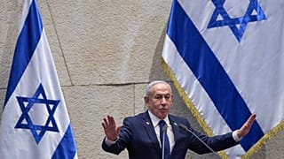 Israeli prime minister requests pardon on longstanding corruption case