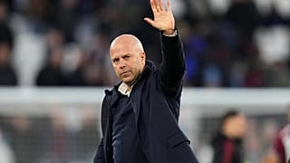 Football : Liverpool gagne sans Salah, Slot se veut rassurant