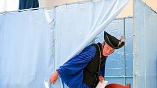 Иллюстрационное фото. Голосование в Венгрии на европейских выборах. Июнь 2024 года