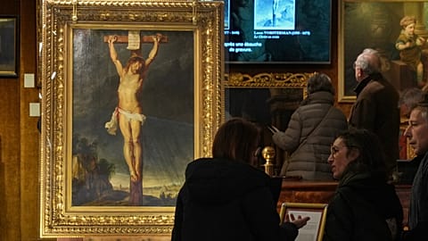 Long-lost Rubens painting depicting the crucifixion of Jesus sells for €2.3 million 