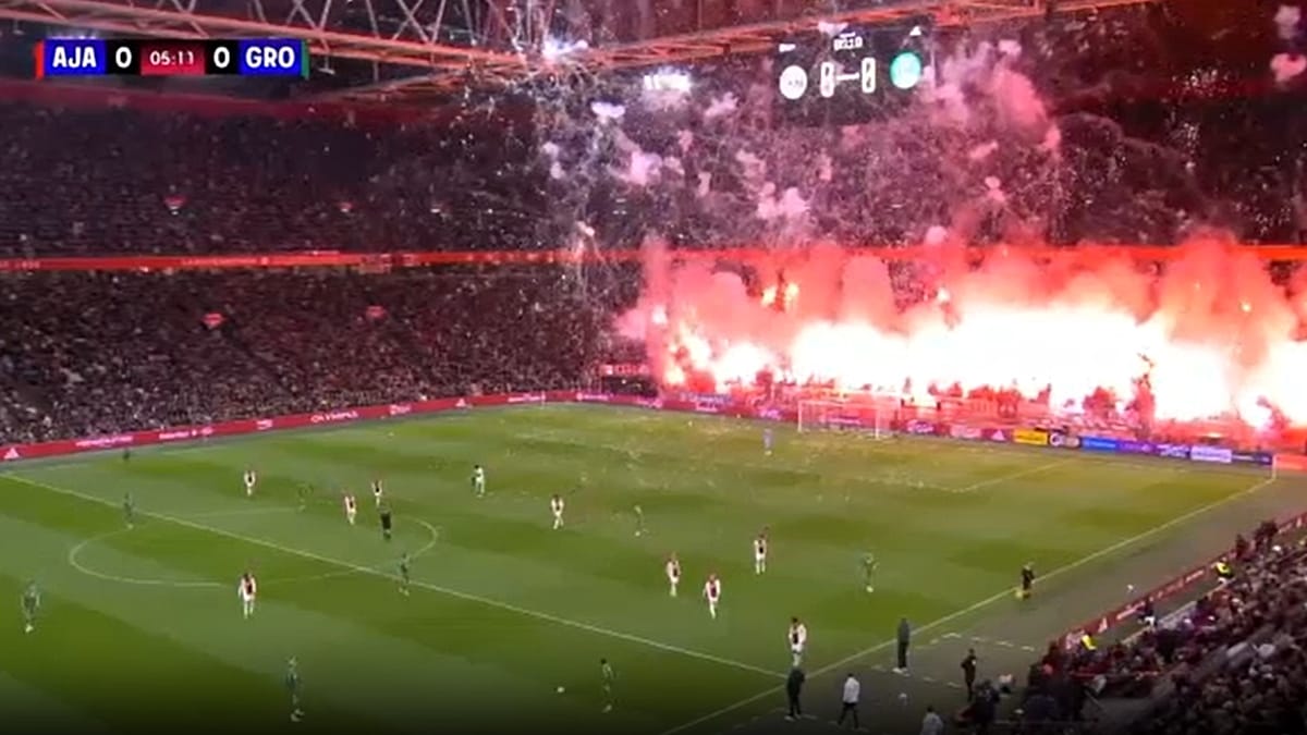 Video. Moment fireworks force Ajax match abandonment in Amsterdam